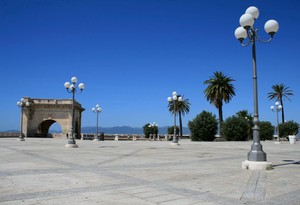 La passeggiata deserta