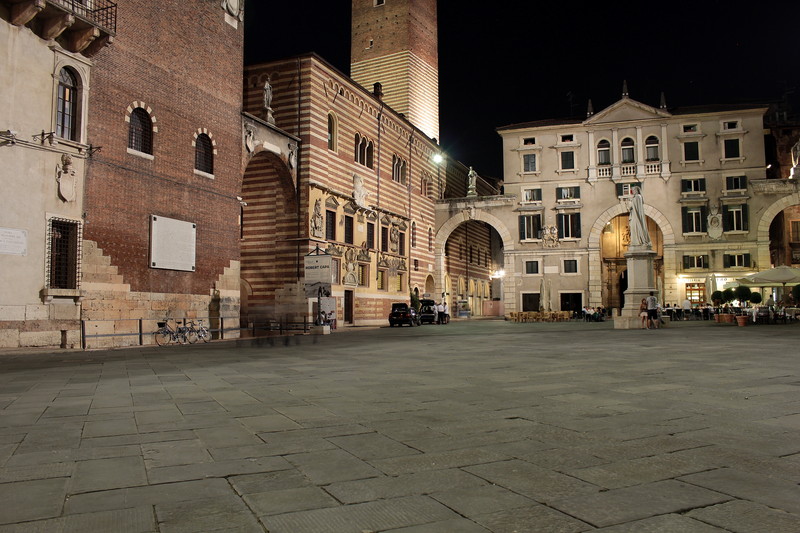 ''dei signori e di Dante'' - Verona