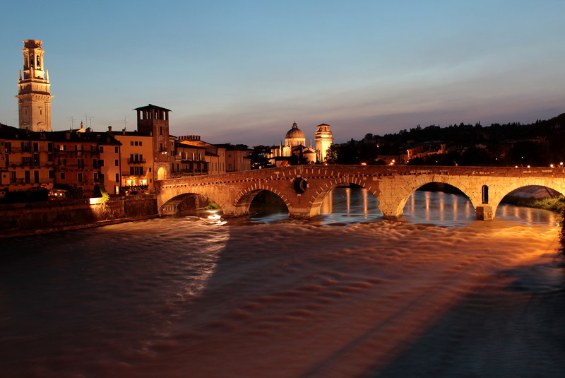 ''alla coppia sul ponte'' - Verona