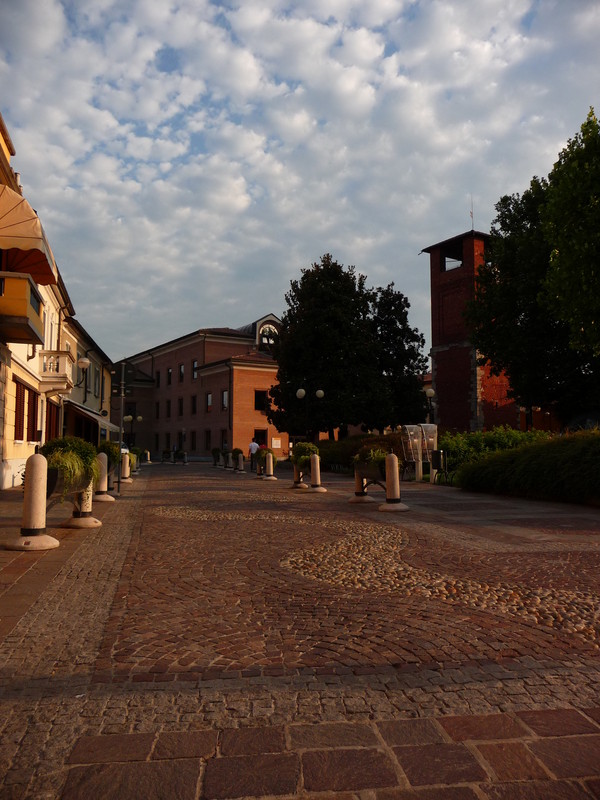 ''al tramonto….'' - Melzo