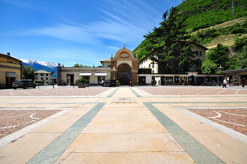 ''Piazza della Basilica 3'' - Tirano