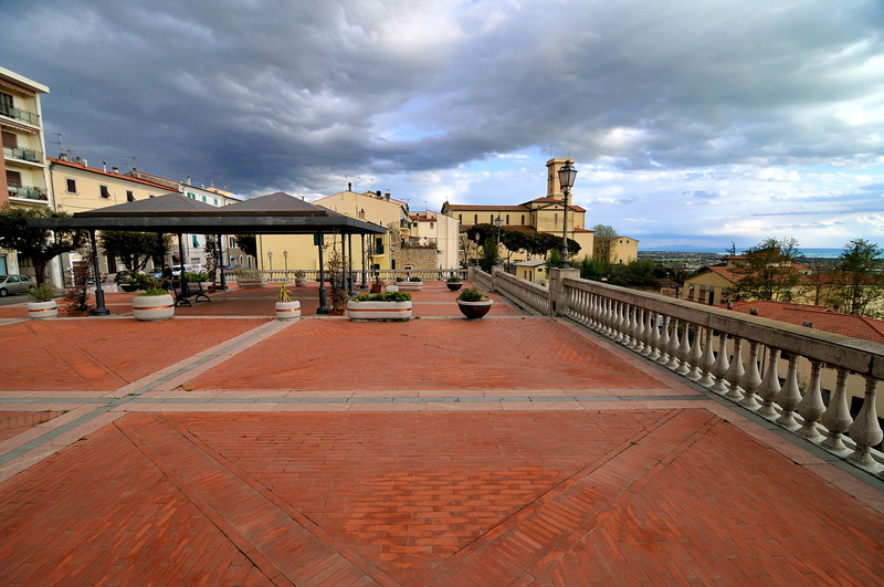 ''Piazza dello scalino'' - Rosignano Marittimo