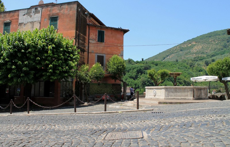 ''Piazzale G. Matteotti'' - Genazzano