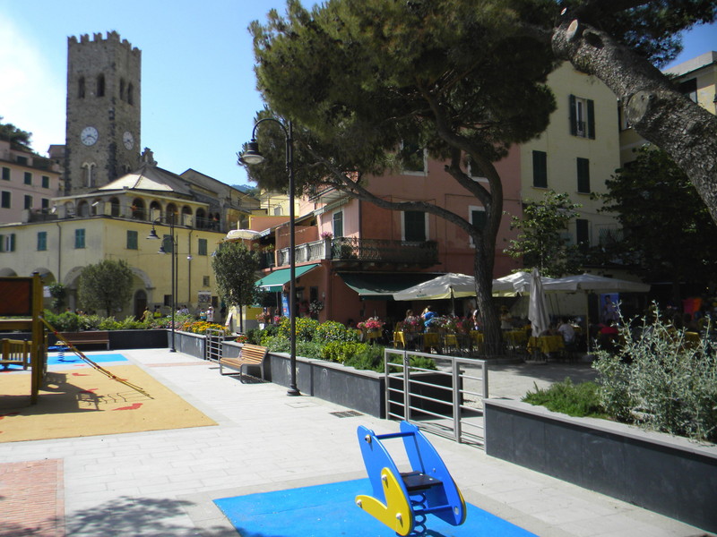 ''PIAZZA  GARIBALDI'' - Monterosso al Mare
