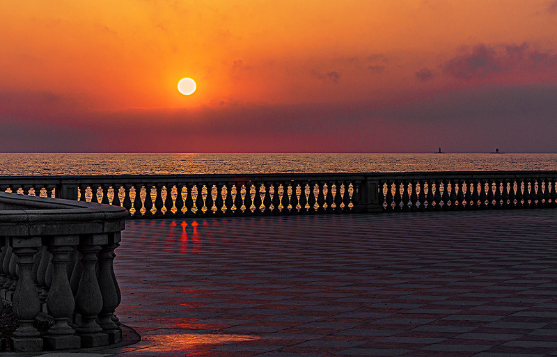 ''Tramontino alla terrazza Mascagni'' - Livorno