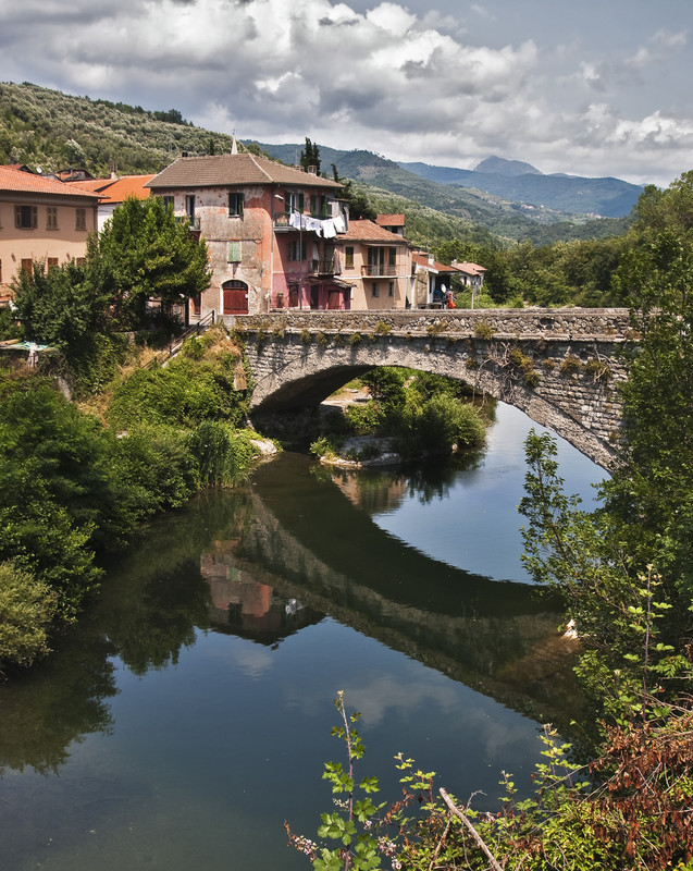 ''” Riflessi sull’Arroscia “'' - Vessalico