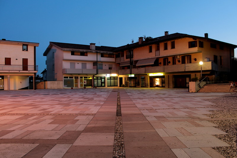 ''simmetrie mancate'' - Romano d'Ezzelino