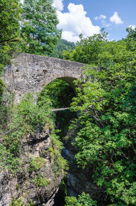 ''nei pressi del Castello'' - Castelfondo