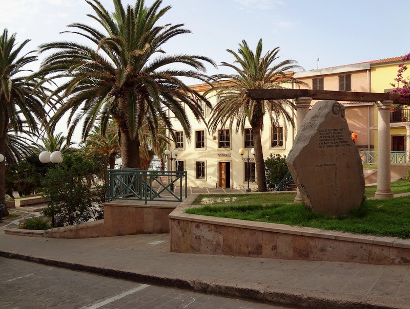 ''Tra palme e versi d’amore'' - Portoscuso