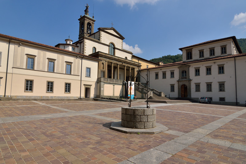 ''La Piazza del Giuramento'' - Pontida