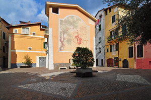 Piazza Padre Santo