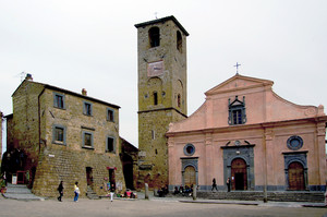 Civita di Bagnoregio: piazza San Donato