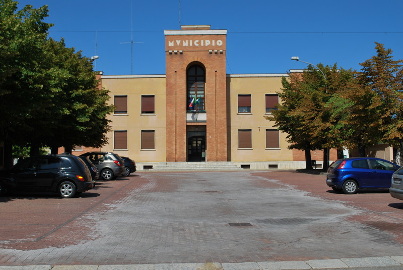 ''Piazza Municipio'' - Valle Lomellina