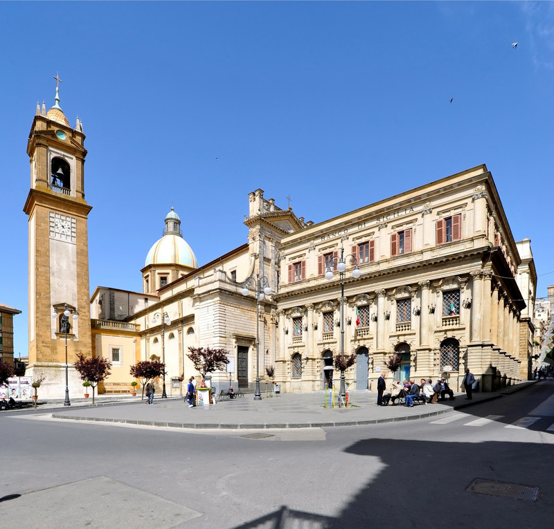 ''Piazza Umberto I°'' - Caltagirone