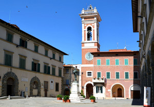 Piazza Cavour a Foiano