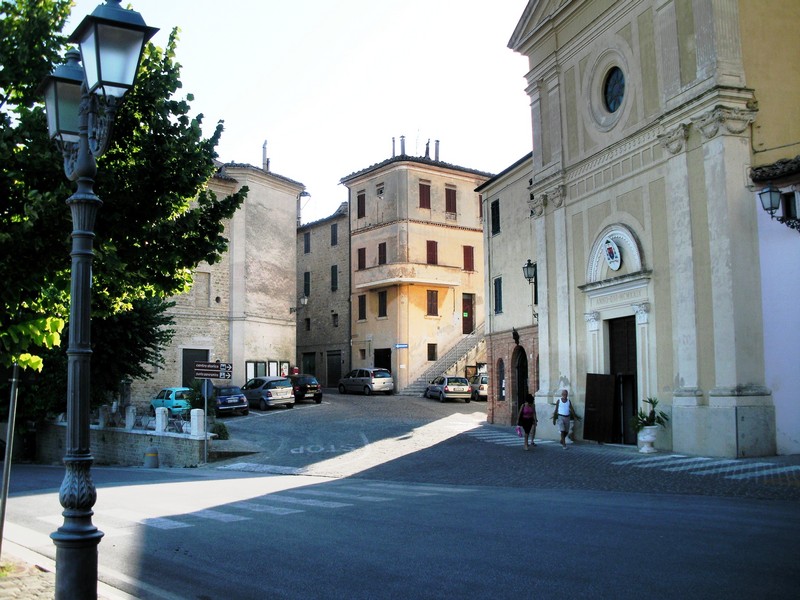 ''largo piazza Vittoria'' - Maiolati Spontini