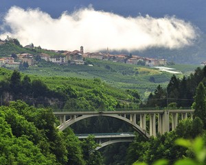 Ponte ferroviario a Cles