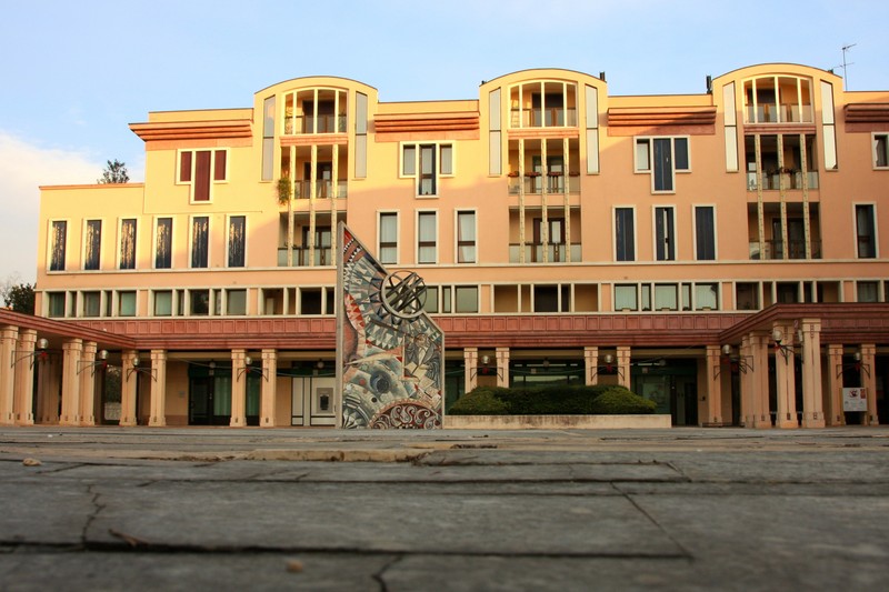 ''Piazze moderne?'' - Abano Terme