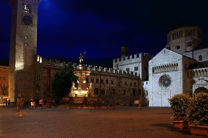 ''Sharon, una piazza per te!'' - Trento