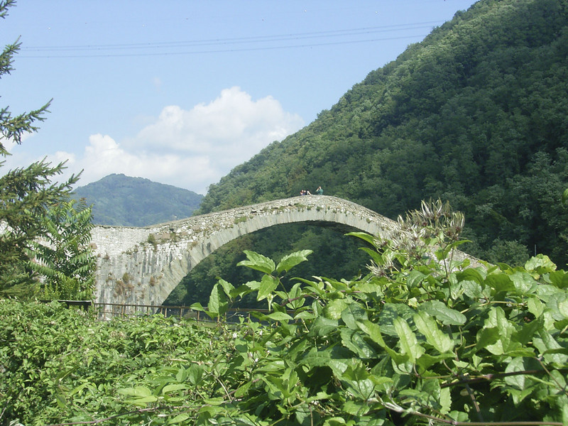 ''ponte della maddalena detto anche ponte del diavolo'' - Borgo a Mozzano