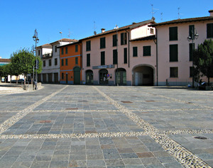 Piazza Chiesa