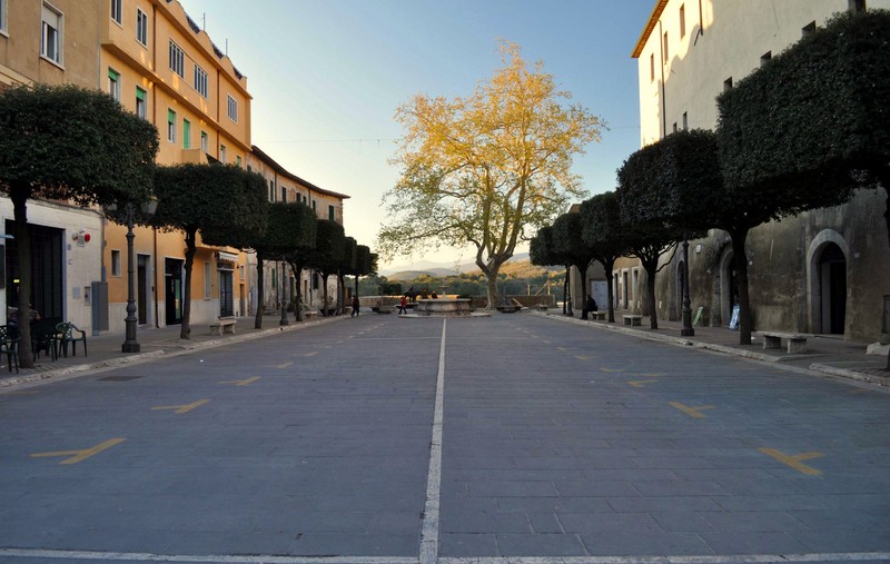 ''Piazza della Repubblica'' - Pitigliano