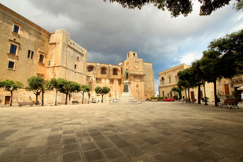 ''Piazza C. Pisanelli'' - Tricase