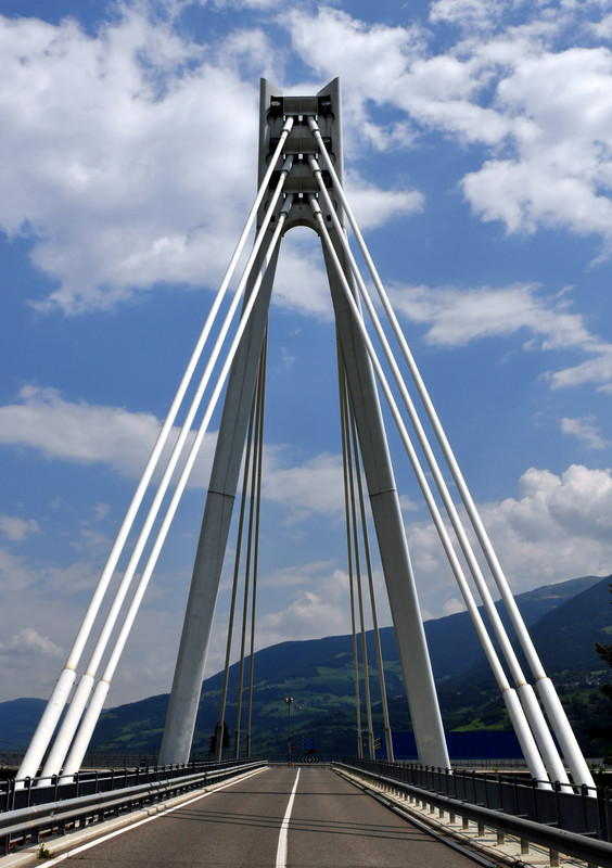 ''TIRANTI'' - Bressanone