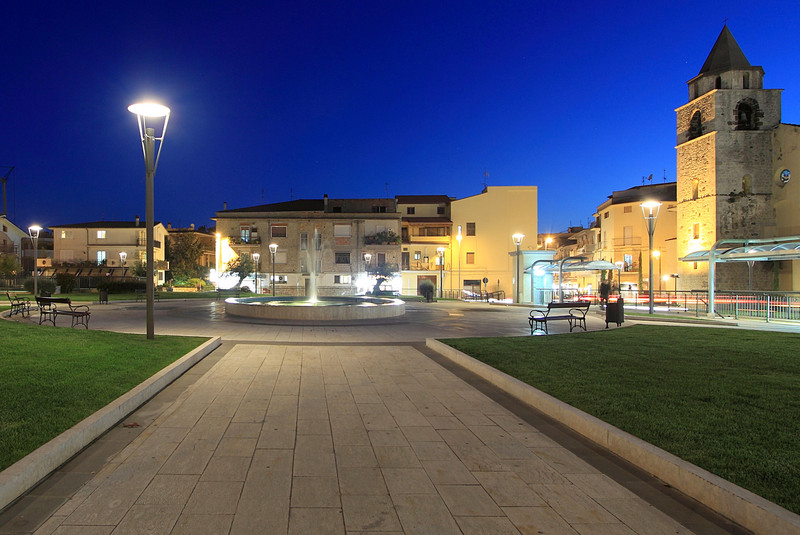 ''Ab hoc et ab hac'' - Fondi