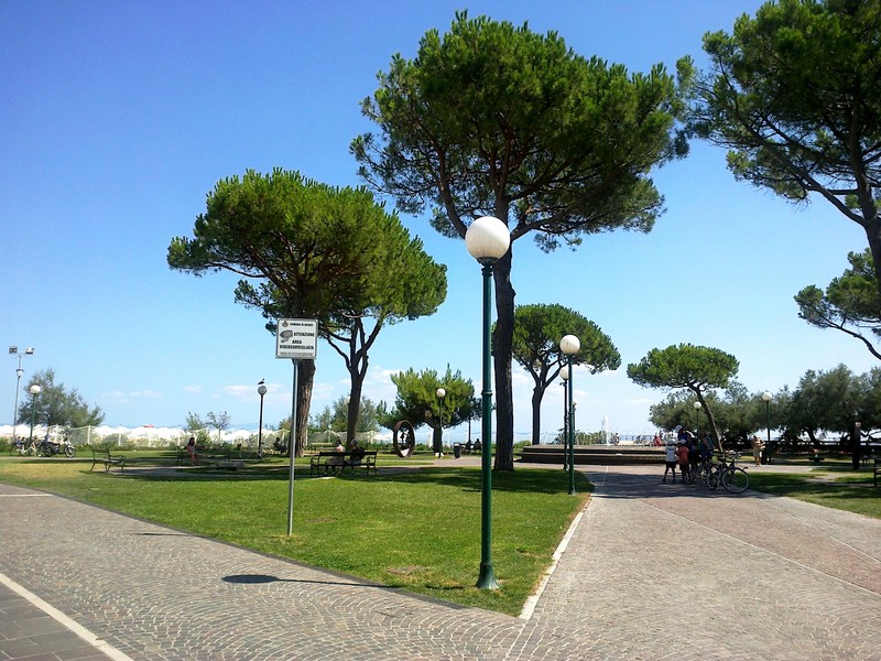''Piazza Giardini Giovanni Palatucci'' - Grado