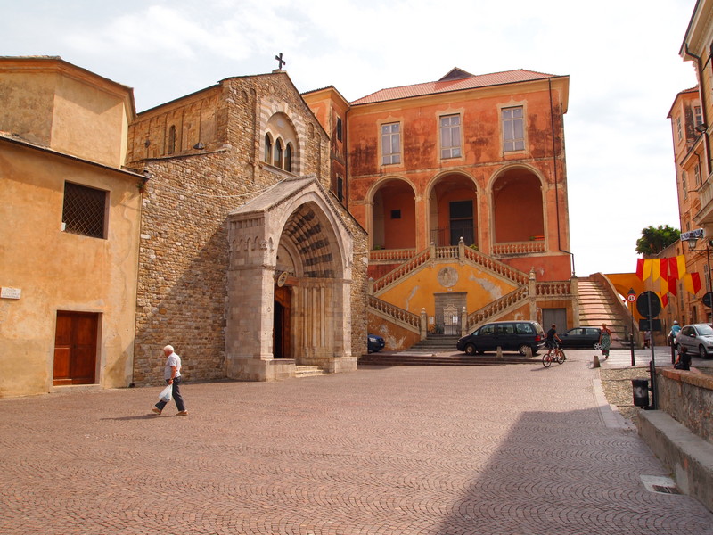 ''Piazza della Cattedrale'' - Ventimiglia