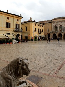 Piazza San Benedetto