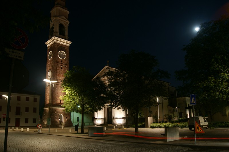 ''Notte scura, notte senza la sera, notte impotente, notte guerriera…'' - Cassola