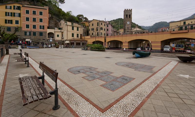 ''Piazza G. Garibaldi'' - Monterosso al Mare