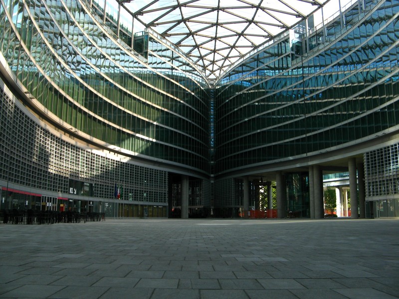 ''Piazza Città di Lombardia'' - Milano