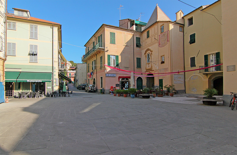''Piazza Madonna della Guardia'' - Borghetto Santo Spirito