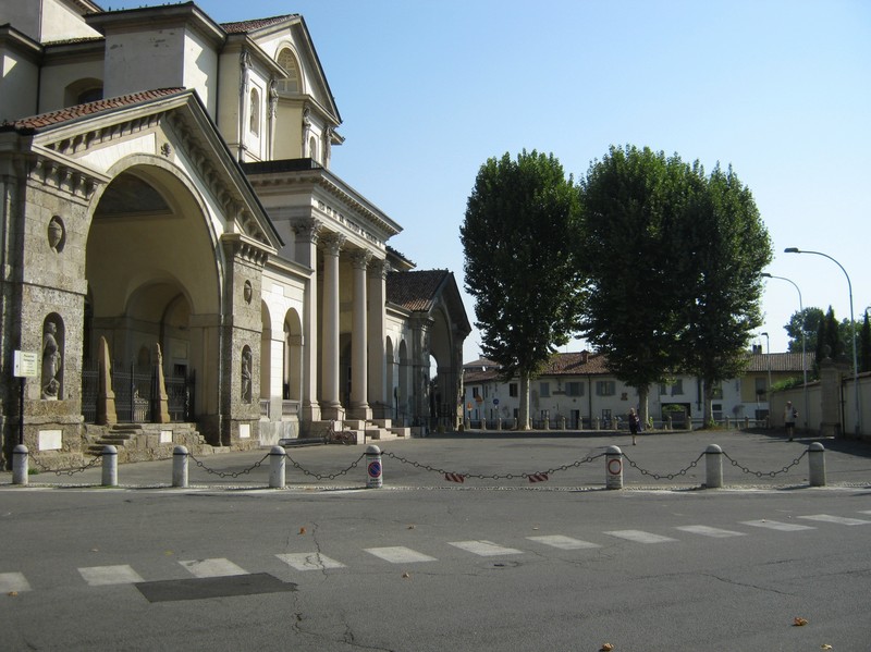 ''Di qua e di là dai paracarri'' - Gorgonzola