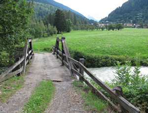 Il ponte della riserva di pesca