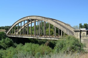 Ponte sul Fiume Cavone