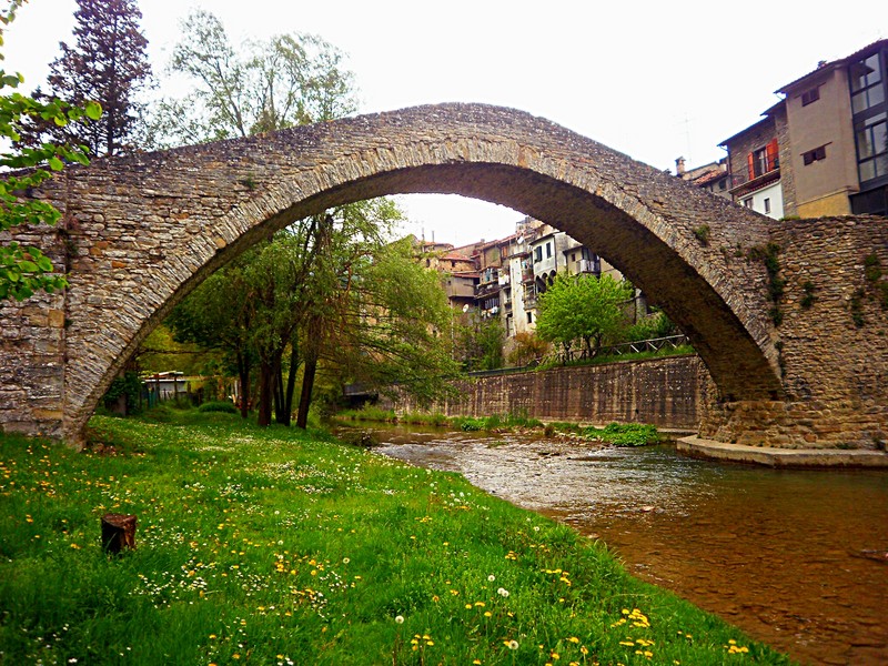 ''Il Ponte della Maesta’'' - Portico e San Benedetto