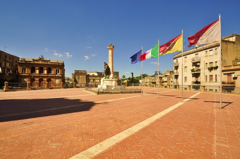 ''Sventolano le Bandiere'' - Piazza Armerina