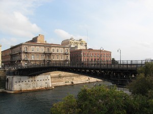 Taranto ponte girevole