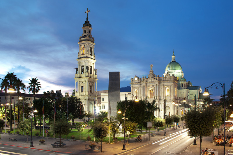 ''Piazza Bartolo Longo'' - Pompei