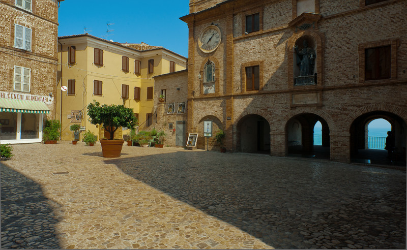 ''Grottammare – Borgo Vecchio, terrazza sul mare'' - Grottammare