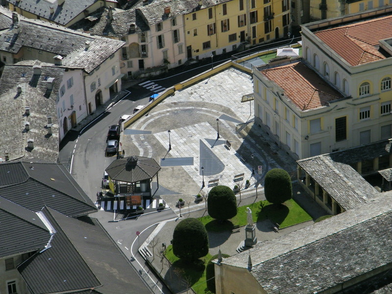 ''Salendo con la funivia al Sacro Monte'' - Varallo