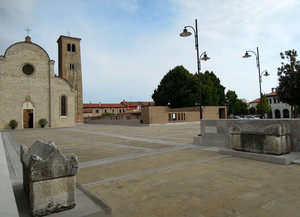 Piazza Celso Costantini