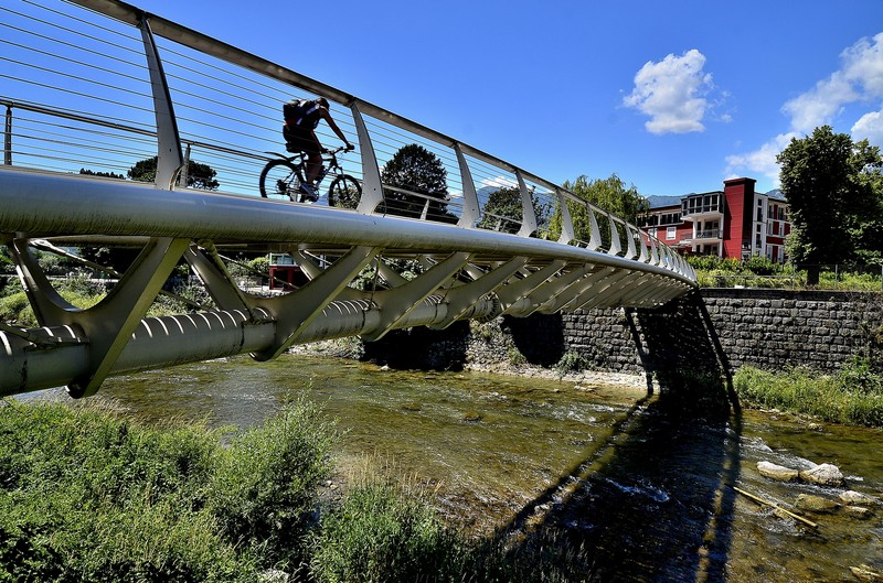 ''Ponte ciclopedonale sul Sarca'' - Arco