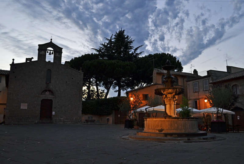 ''Ancora Piazza del Gesù'' - Viterbo