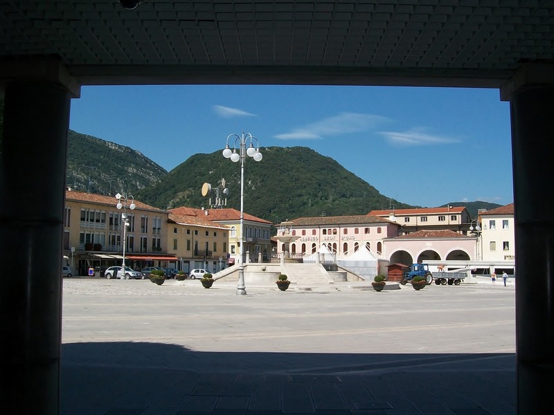 ''Piazza Italia ** Maniago (PN)'' - Maniago