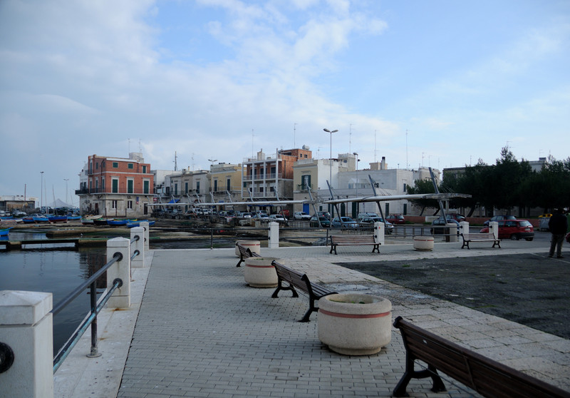 ''Largo di Santo Spirito ” Cristoforo Colombo”'' - Bari